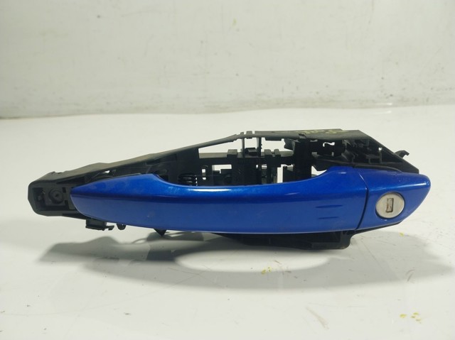 981608261T Peugeot/Citroen Maçaneta dianteira esquerda externa da porta
