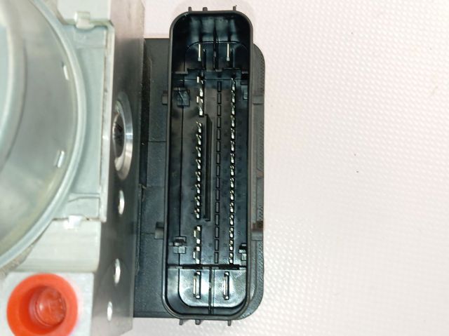  Unidade hidráulico de controlo ABS Ford Puma SUV (J2K, CF7) (2019 - 2026) 