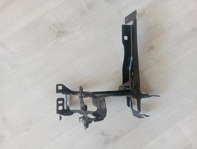 Consola (adaptador) de fixação da luz dianteira esquerda 51648071631 BMW