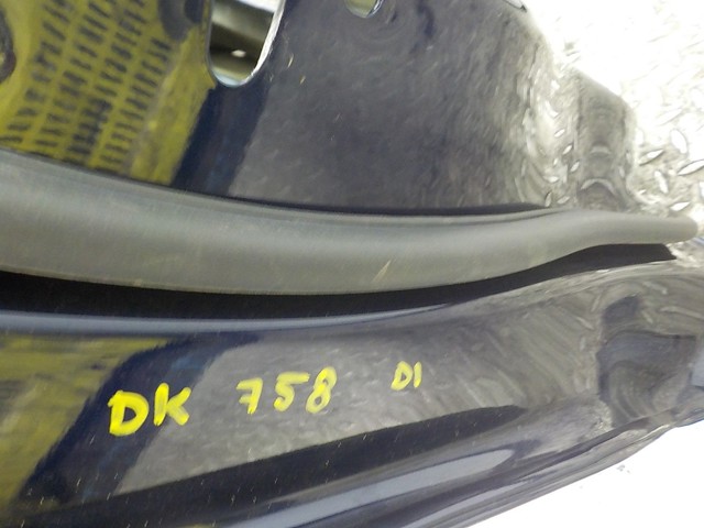 Porta dianteira direita VAG 89A831052 preço, a partir de 852,99 USD