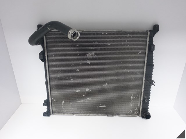 Radiador de esfriamento de motor Mercedes A0995001203 preço, a partir de 207,98 USD