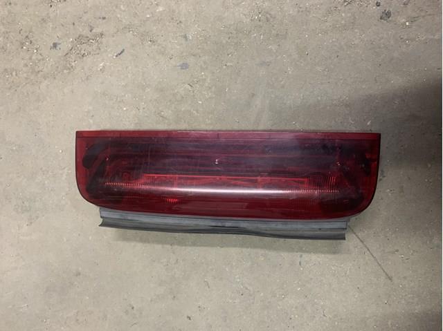 Sinal de parada traseiro adicional Ford L90003629