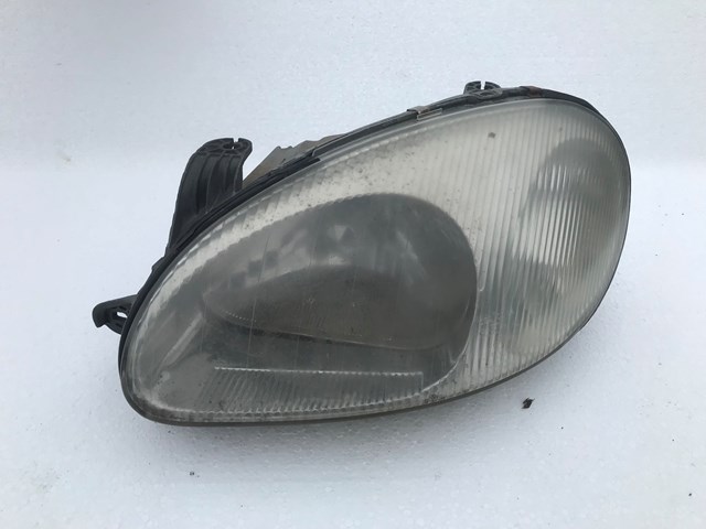 Luz esquerda TYC 205896A52B preço, a partir de 97,18 USD