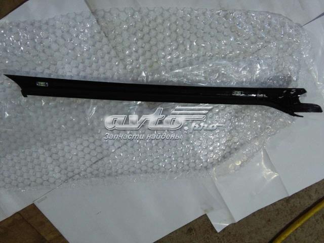 LR076514 Land Rover Moldura direita de pára-brisas