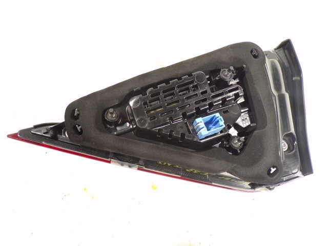 Lanterna traseira esquerda interna VAG 82A945093C preço, a partir de 152,25 USD