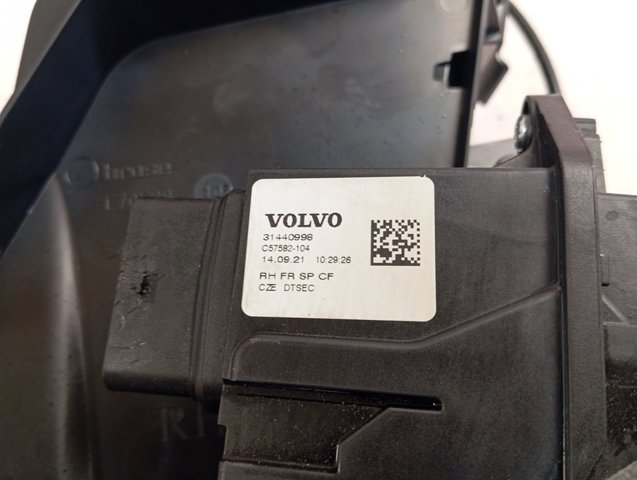 Fecho da porta dianteira direita Volvo 31440998 preço, a partir de 86,98 USD