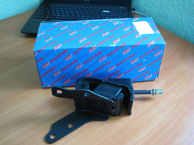 Compre D1062F RBI Coxim (suporte) dianteiro de motor