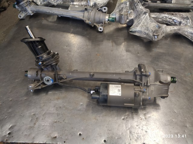 Compre 5QB423050BA VAG Cremalheira da direção
