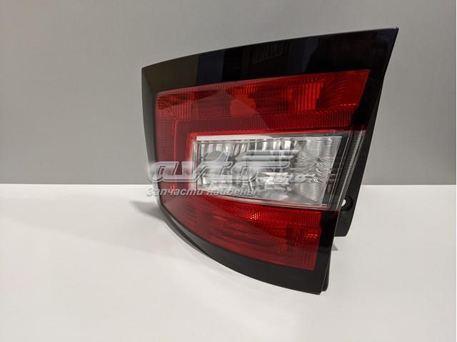 Compre 6V9945096 VAG Lanterna traseira direita