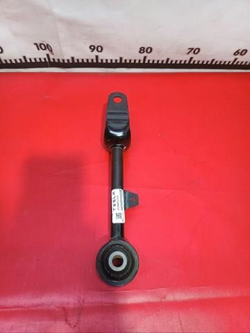 Braço oscilante superior esquerdo/direito de suspensão traseira Tesla 104442300G preço, a partir de 54,87 USD