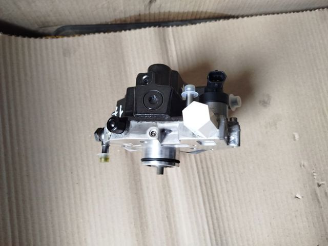 Bomba de combustível de pressão alta Bosch 0986437325 preço, a partir de 148,38 USD