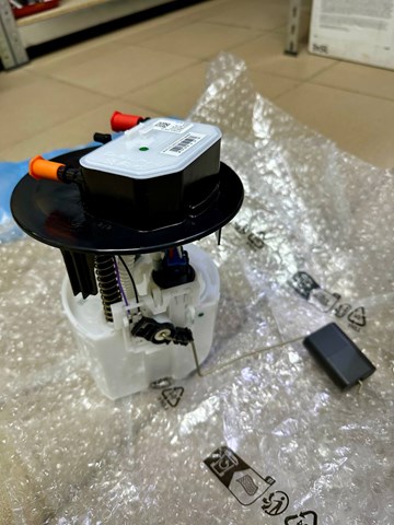 Compre 9677816480 Peugeot/Citroen Módulo de bomba de combustível com sensor do nível de combustível