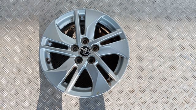 Discos de roda de aleação ligeira (de aleação ligeira, de titânio) Toyota Yaris  P21