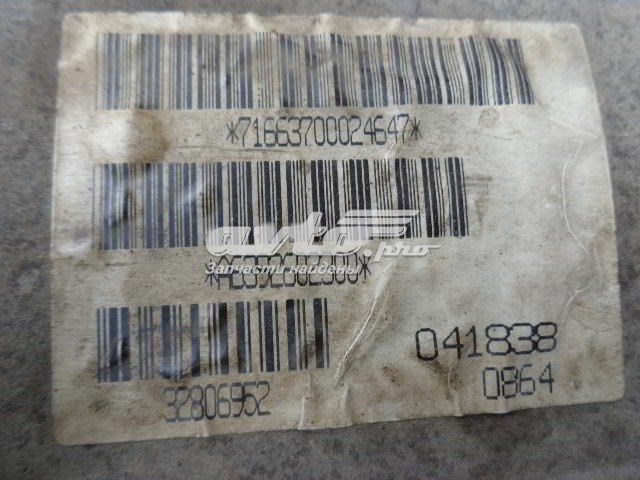 716637 Mercedes 