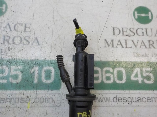 Cilindro mestre de embraiagem 9812924580 Peugeot/Citroen