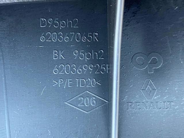 620367065R Renault (RVI) Grelha do radiador
