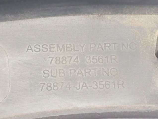 Compre 788743561R Renault (RVI) Expansor direito (placa sobreposta) de arco do pára-lama traseiro