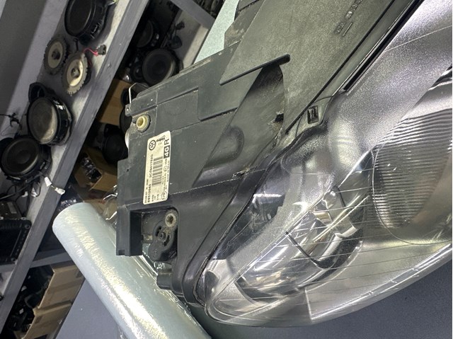 Luz direita VAG 3C0941752G preço, a partir de 435,86 USD