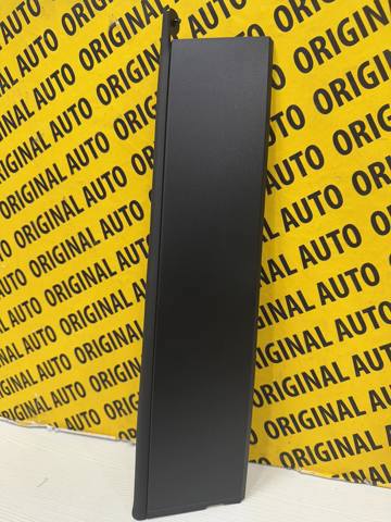 Placa sobreposta vertical da porta traseira esquerda KB7W50M40B Mazda