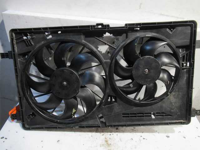 Ventilador elétrico de esfriamento montado (motor + roda de aletas) Renault (RVI) 214815872R preço, a partir de 168,55 USD