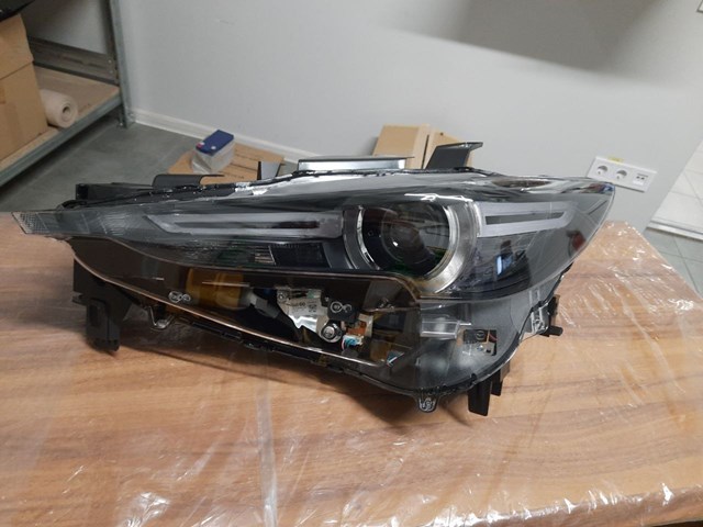 Luz esquerda Mazda KB8P51041H preço, a partir de 792,04 USD