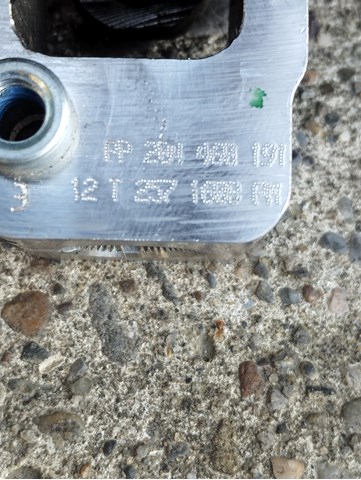 204460191 Mercedes 