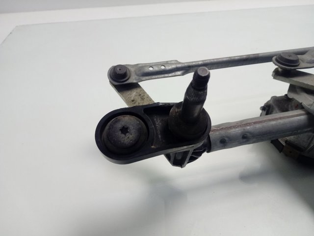 Motor de limpador pára-brisas do pára-brisas VAG 5F1955119A preço, a partir de 56,18 USD
