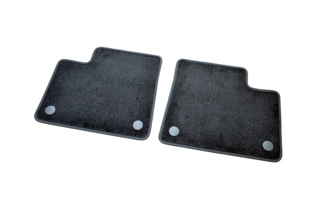 Compre A1666804102689F87 Mercedes Tapetes dianteiros + traseiros, kit