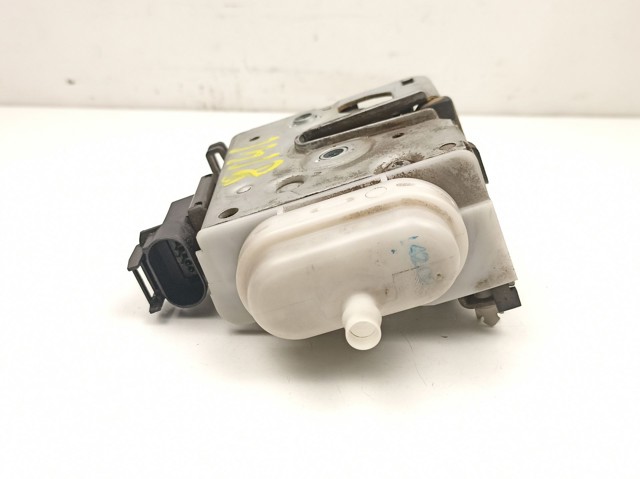 Compre 8L1837016C VAG Fecho da porta dianteira direita