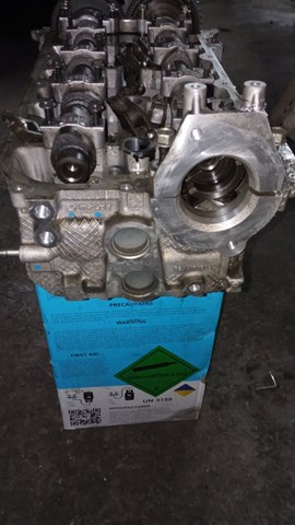Cabeça de motor (CBC) Mazda R2AA10100