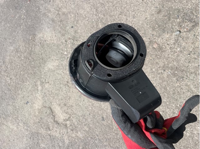 Compre Alcapão do tanque de combustível KIA Sorento 3