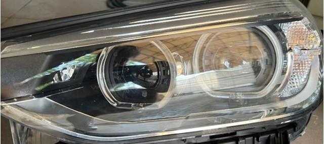 8739647 BMW Luz esquerda