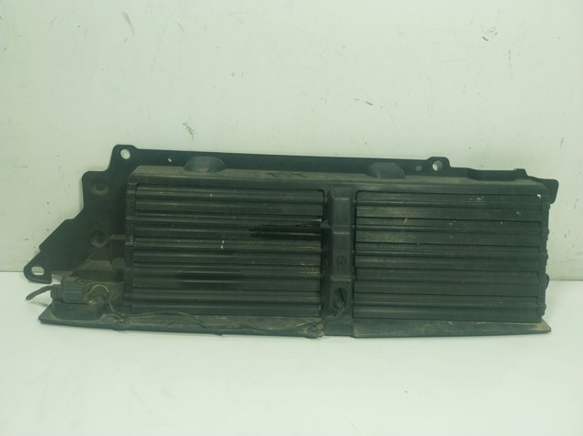LR043742 Land Rover Perciana do radiador de esfriamento