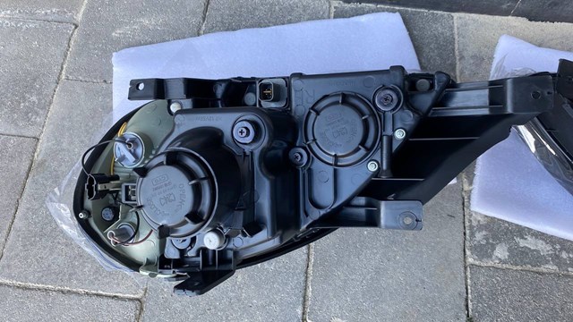 Luz direita Hyundai/Kia 92102H1010 preço, a partir de 107,39 USD