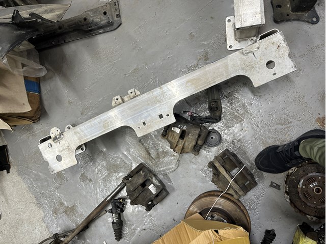 9826115680 Peugeot/Citroen Reforçador do pára-choque dianteiro