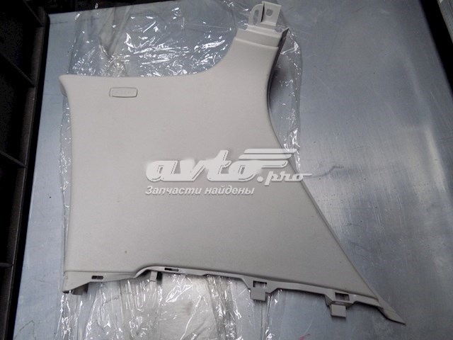5M0867288G VAG Revestimento interno traseiro direito de suporte de carroçaria