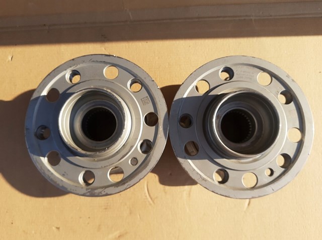 Cubo traseiro Mercedes A2973560100 preço, a partir de 342,20 USD