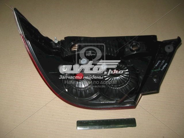 Lanterna traseira esquerda TYC 11A660012B preço, a partir de 70,83 USD