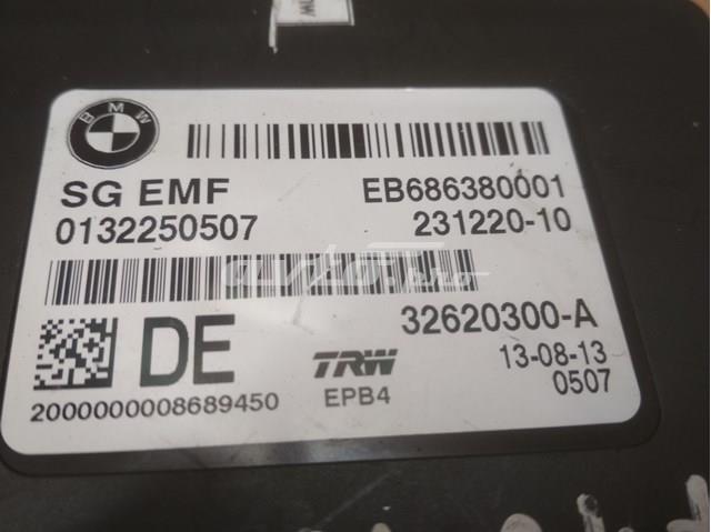 23122010 BMW Unidade de controlo (módulo) do freio de estacionamento eletromecânico