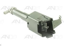 Injetor de fluido para lavador da luz dianteira direita 3J955066 AND