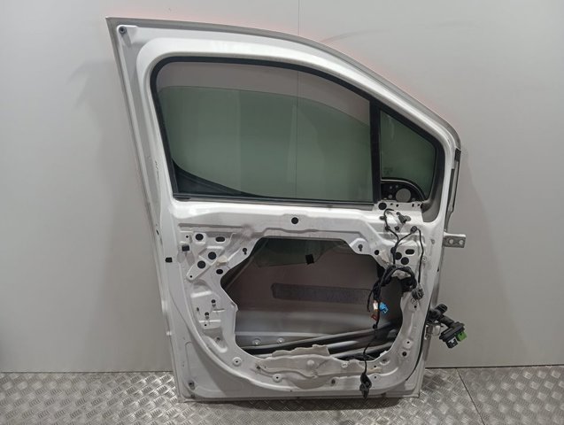 Porta dianteira esquerda para Citroen Berlingo  K9