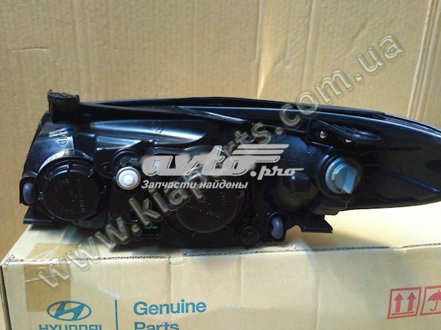 921022H020 Hyundai/Kia Luz direita