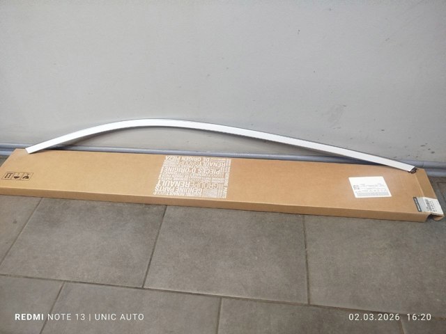 802842017R Renault (RVI) Moldura dianteira direita do teto