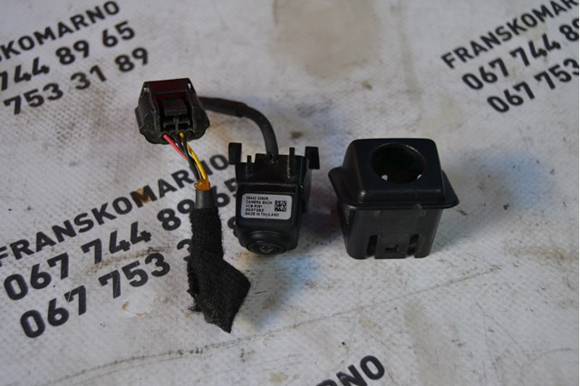 Compre 284F42170R Renault (RVI) Caixa da câmara de retrovisão