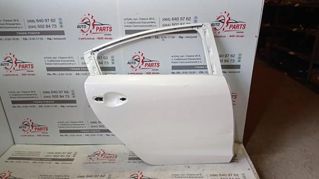GHY17202XB Mazda Porta traseira direita