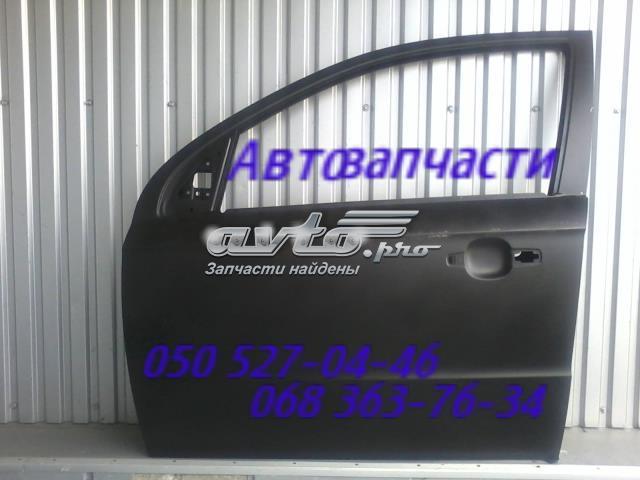 Porta dianteira esquerda SF69Y06100031 ZAZ