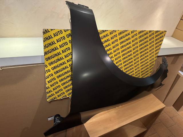 Compre BCJH52210 Mazda Pára-lama dianteiro esquerdo