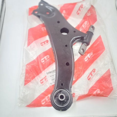 Braço oscilante inferior direito de suspensão dianteira CTR CQT10R preço, a partir de 85,21 USD