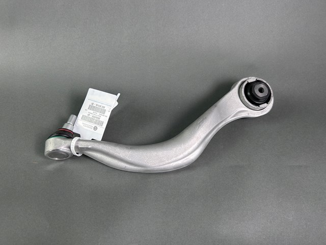 Braço oscilante inferior direito de suspensão dianteira Fiat/Alfa/Lancia 50547028