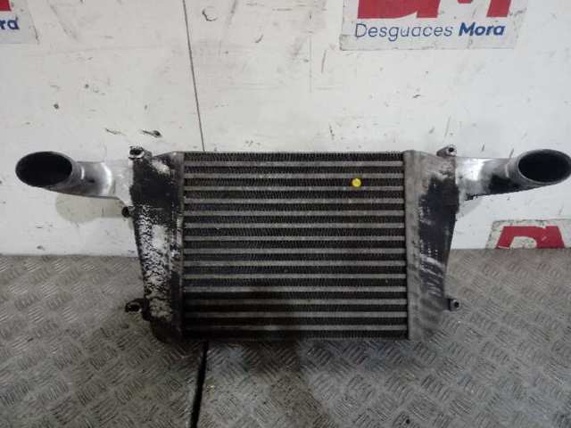 Radiador de intercooler 2200471 Nissan/Infiniti